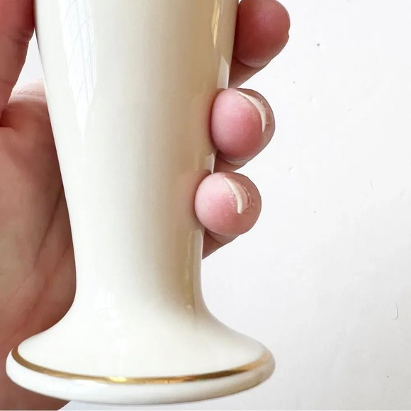Lenox The Gold Floral Vase Fine Ivory‎ Porcelain Vase 1997 Wedding Gift Heart - Picture 6 of 9